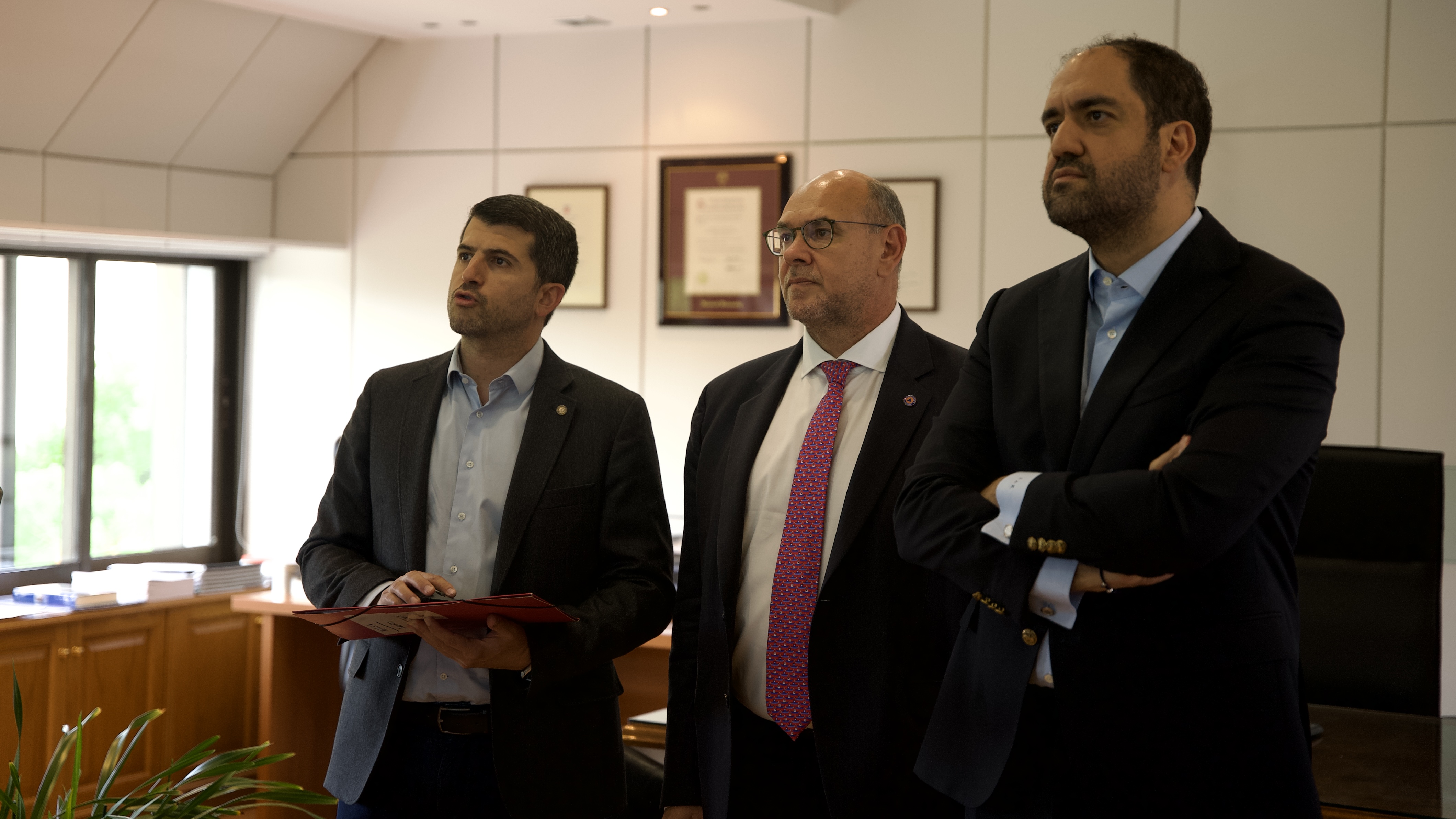 Σύσκεψη του Υπουργού Κλιματικής Κρίσης και Πολιτικής Προστασίας Γιάννη Κεφαλογιάννη με τον Σύνδεσμο Δήμων για την Ανάπλαση του Πεντελικού
