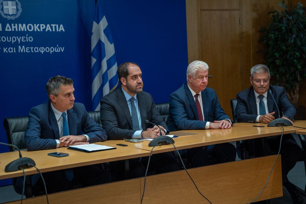 Υπεγράφη η σύμβαση για την επισκευή σεισμόπληκτων εργατικών κατοικιών στο Ληξούρι