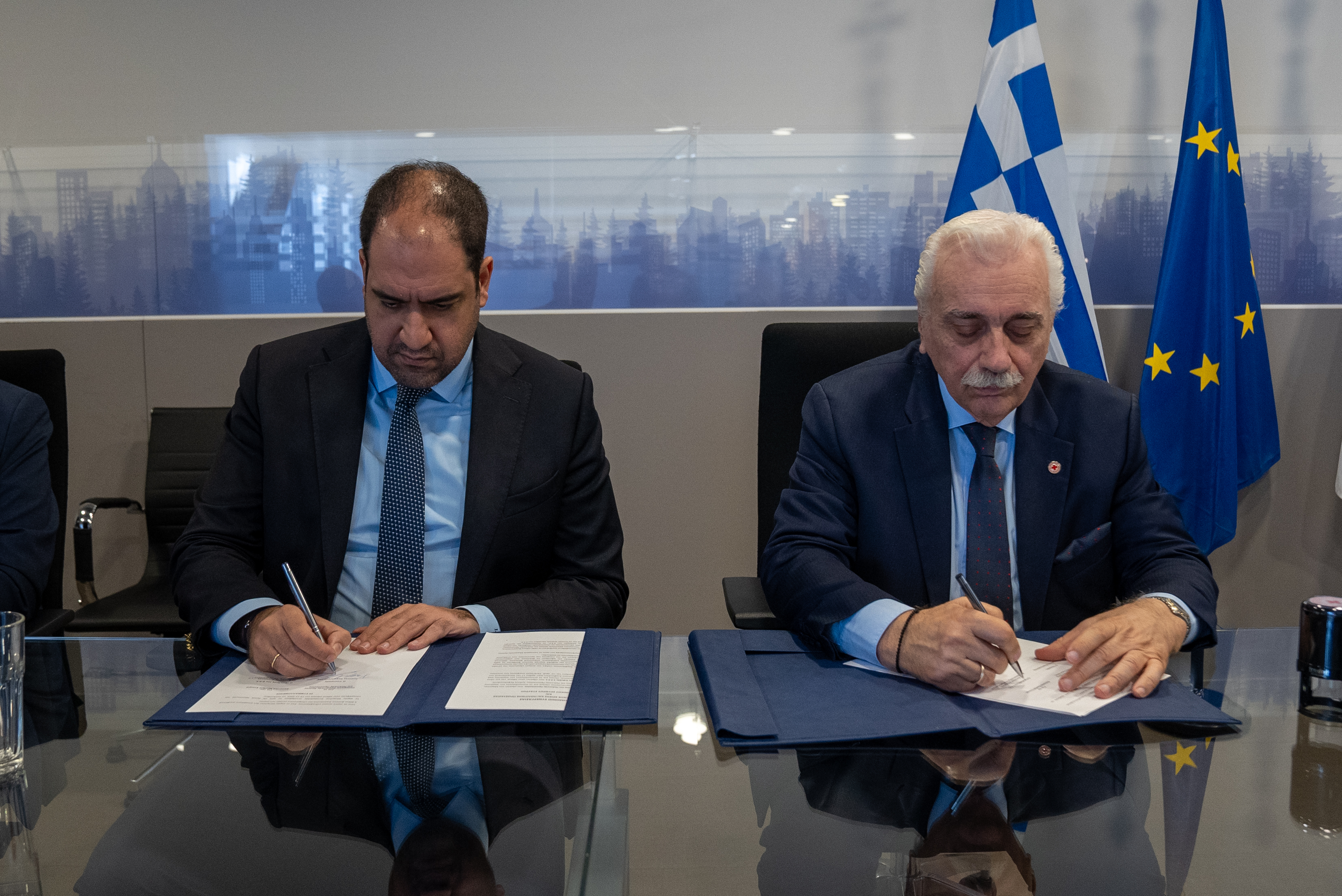 υπογραφή Μνημονίου Συνεργασίας με τον Ελληνικό Ερυθρό Σταυρό