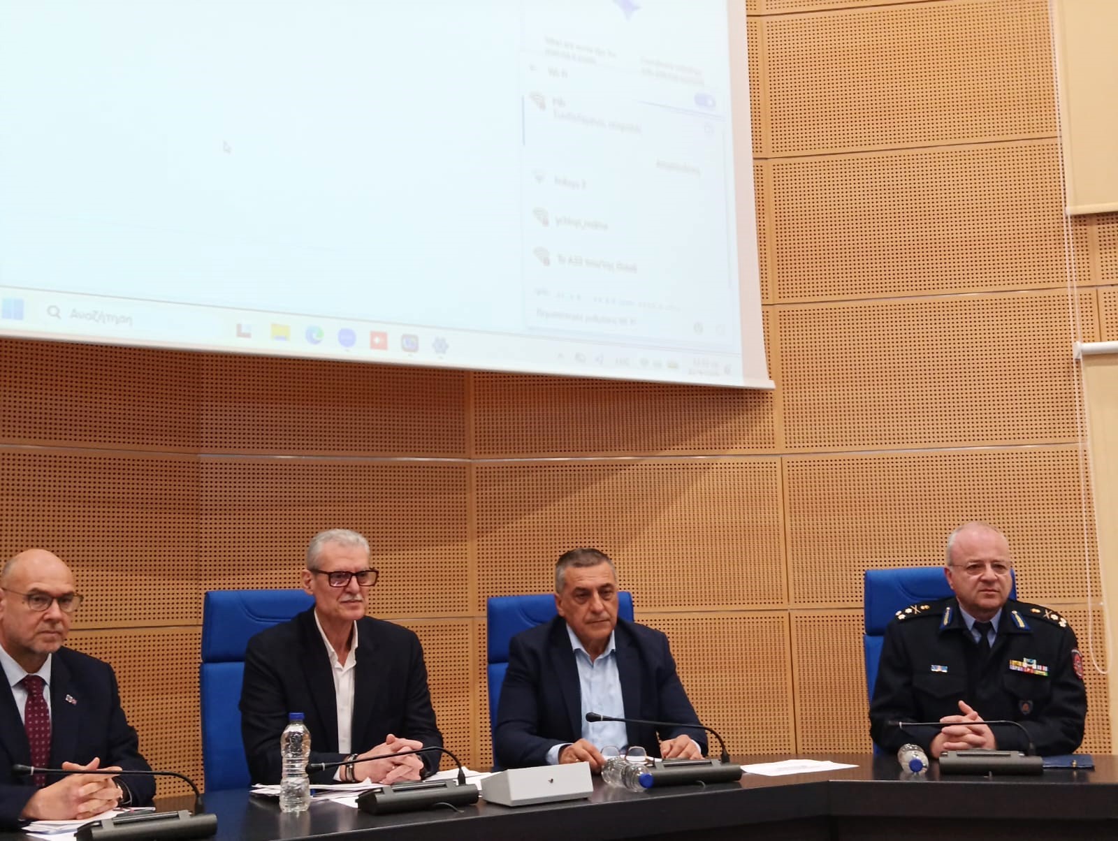 Ευρεία σύσκεψη υπό τον ΥΠΚΚΠΠ Ευάγγελο Τουρνά, για την προετοιμασία της αντιπυρικής περιόδου στην Περιφέρεια Θεσσαλίας. «Μένουμε σταθεροί στο δόγμα της επιτήρησης, της έγκαιρης προειδοποίησης και της άμεσης απόκρισης»