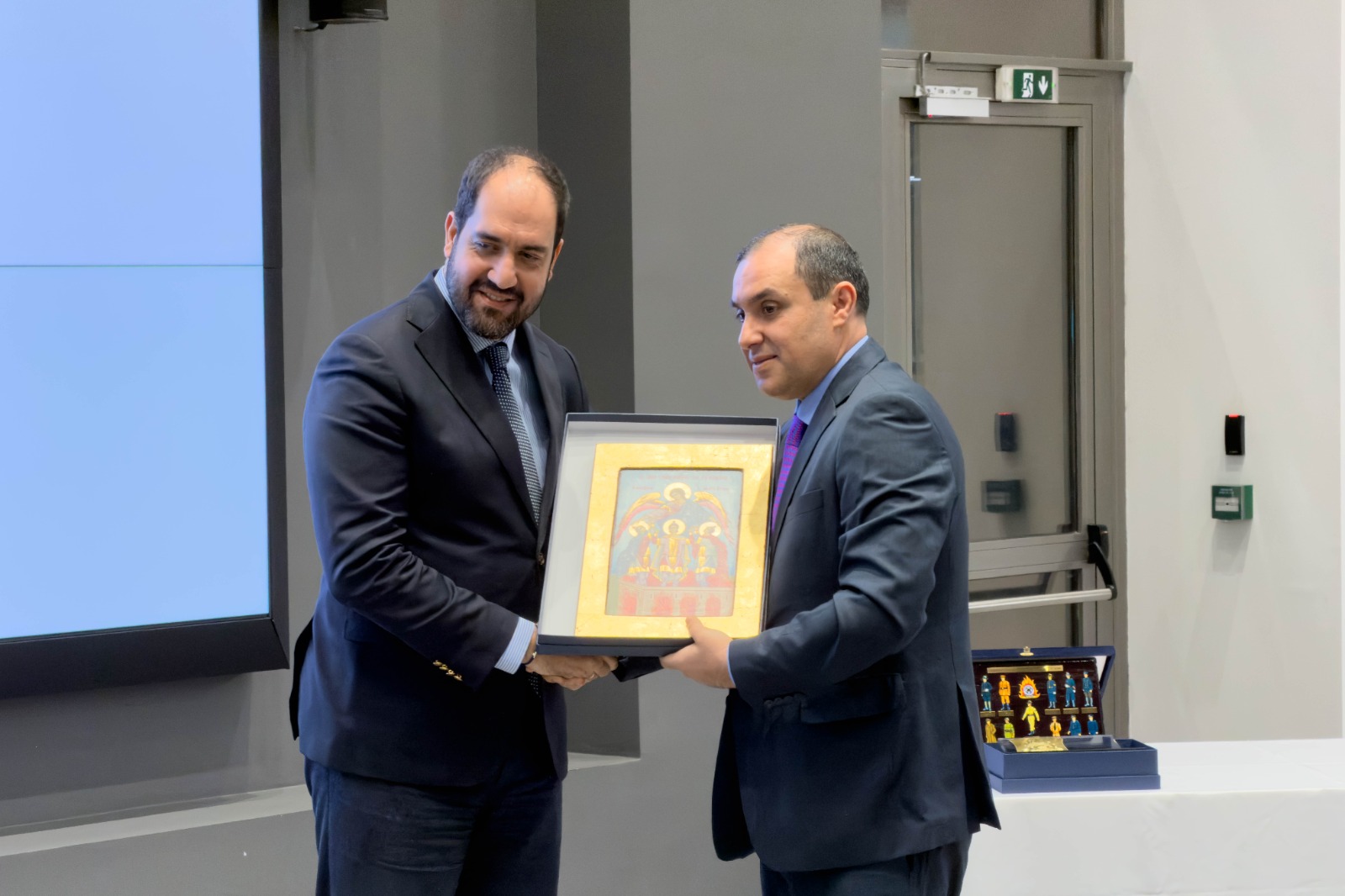 τελετή παράδοσης παραλαβής 