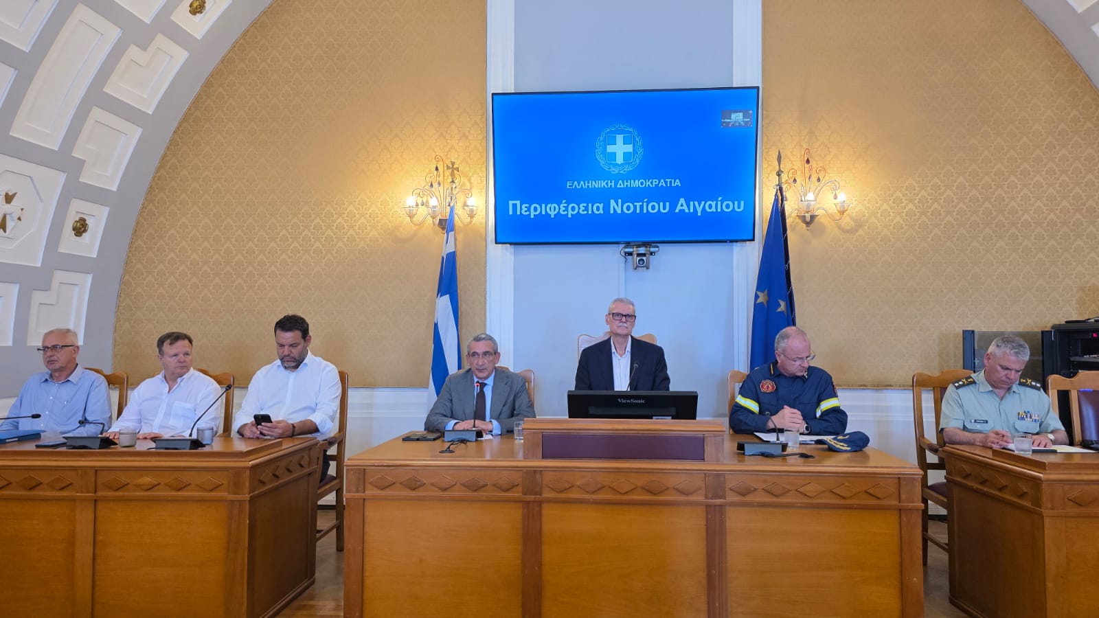 Ευρεία σύσκεψη υπό τον ΥΠΚΚΠΠ για την προετοιμασία της αντιπυρικής περιόδου στην Περιφέρεια Νοτίου Αιγαίου.  Ευ. Τουρνάς: «Θα επιμείνουμε στο δόγμα: Επιτήρηση, Έγκαιρη προειδοποίηση και άμεση επέμβαση»