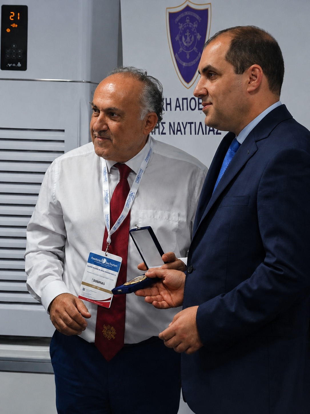 Ο Υφυπουργός Κλιματικής Κρίσης Κ. Κατσαφαδος  στα Ποσειδώνια 2026: Υπογραφή Μνημονίου Συνεργασίας με τη Λέσχη Αποφοίτων ΑΕΝ Ύδρας