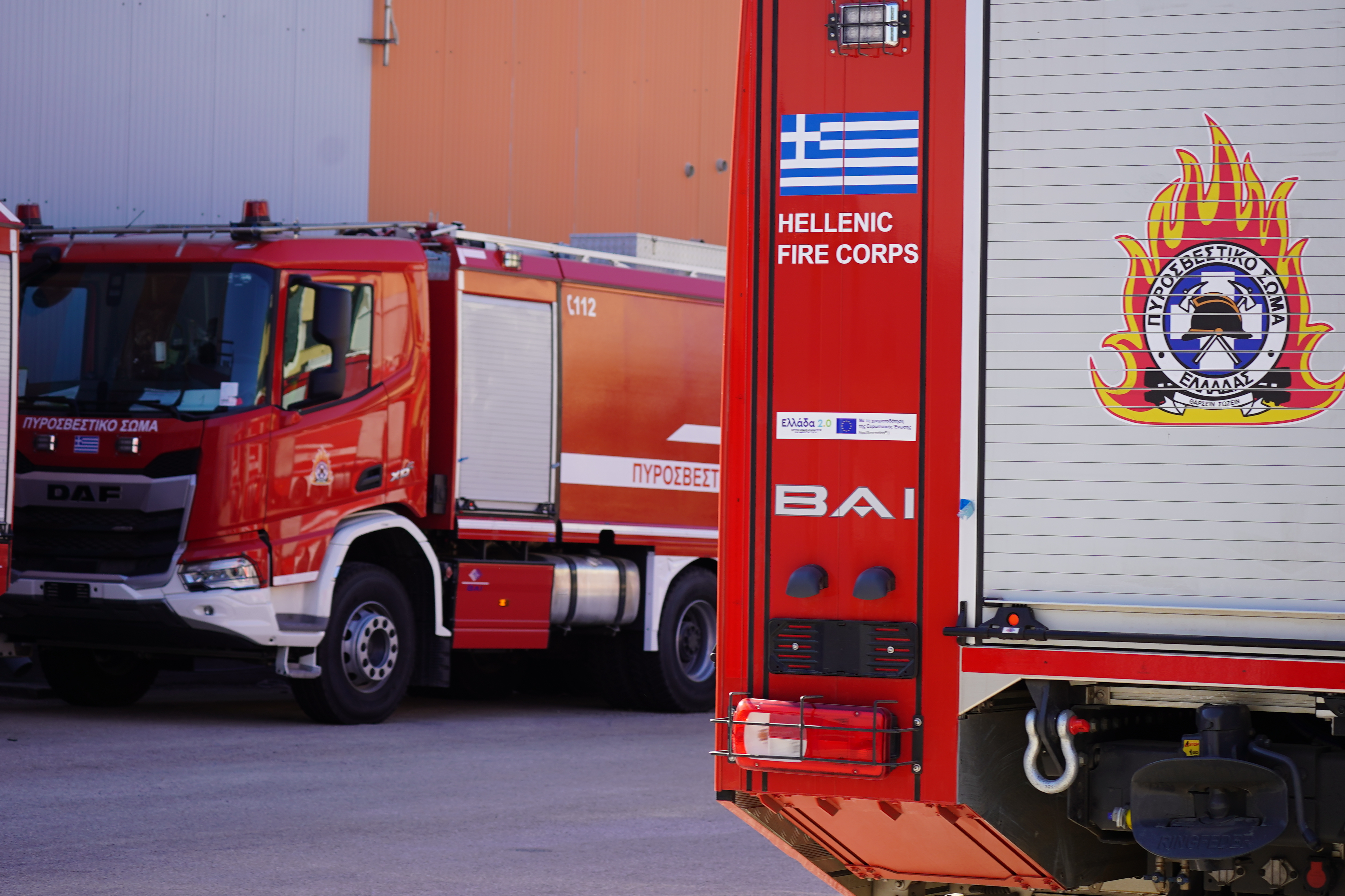 Παρελήφθησαν και κατανέμονται 14 νέα υδροφόρα πυροσβεστικά οχήματα 12.000 λίτρων στο Πυροσβεστικό Σώμα